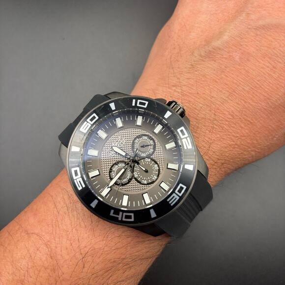 Invicta 30112 Pro Diver 50mm Mens Stainless Steel Silicone Strap Watch NIBWT - Picture 11 of 17